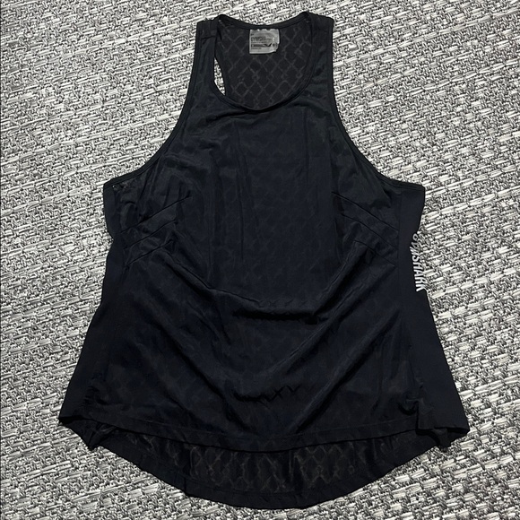 Gymshark | Black Mesh Tank - Picture 1 of 11